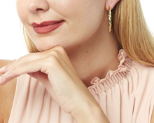 Load image into Gallery viewer, Petite créoles torsadées - BJewerly