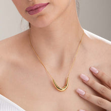 Charger l'image dans la galerie, Collier Pendentif Boomerang