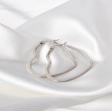 Load image into Gallery viewer, Créoles en Coeur - BJewerly