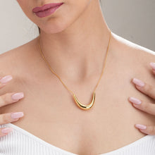 Charger l'image dans la galerie, Collier Pendentif Boomerang
