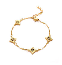Load image into Gallery viewer, Bracelet Charme en Plaqué Or - BJewerly
