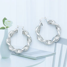 Load image into Gallery viewer, Boucles d'oreilles Créoles torsadée - BJewerly
